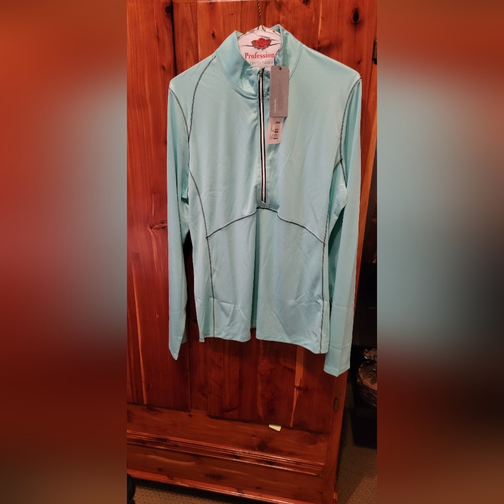 Nwt blinging top
